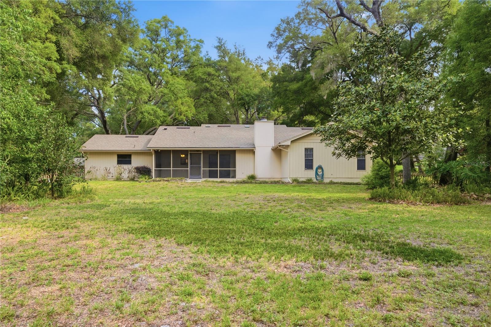 Image 8 of 35 For 544 Black Ironwood Drive