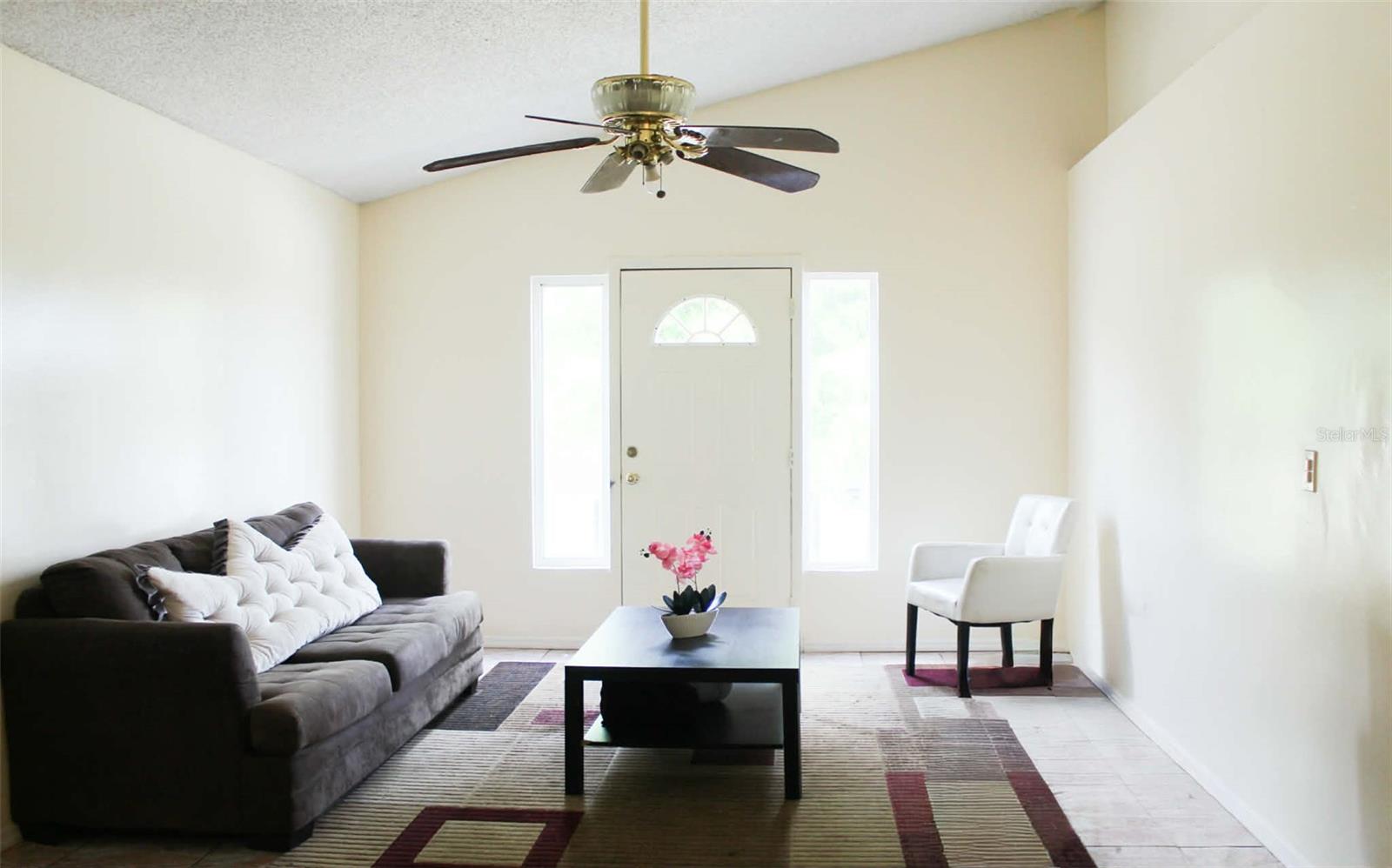 Image 6 of 6 For 7667 Gramercy Drive