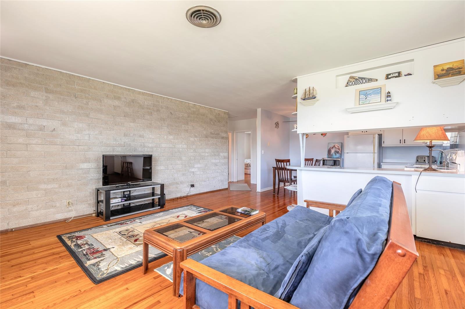 Image 4 of 15 For 227 Ponce De Leon Drive