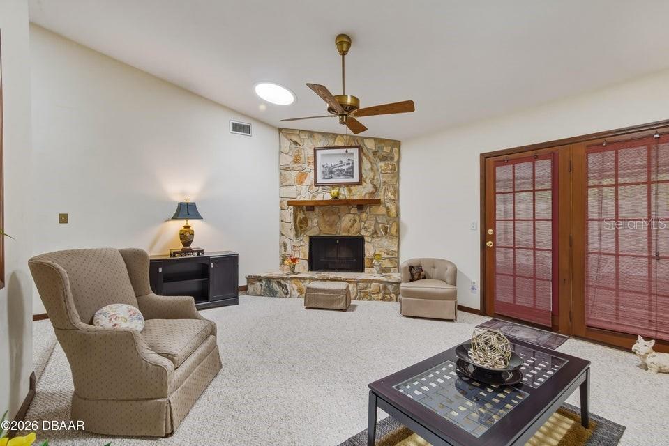 Image 11 of 33 For 58 Cherokee Trail