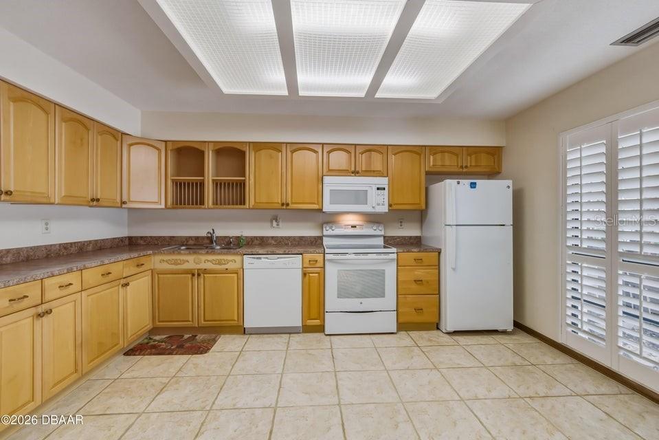 Image 13 of 33 For 58 Cherokee Trail