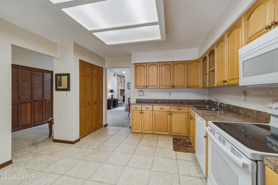 Image 15 of 33 For 58 Cherokee Trail