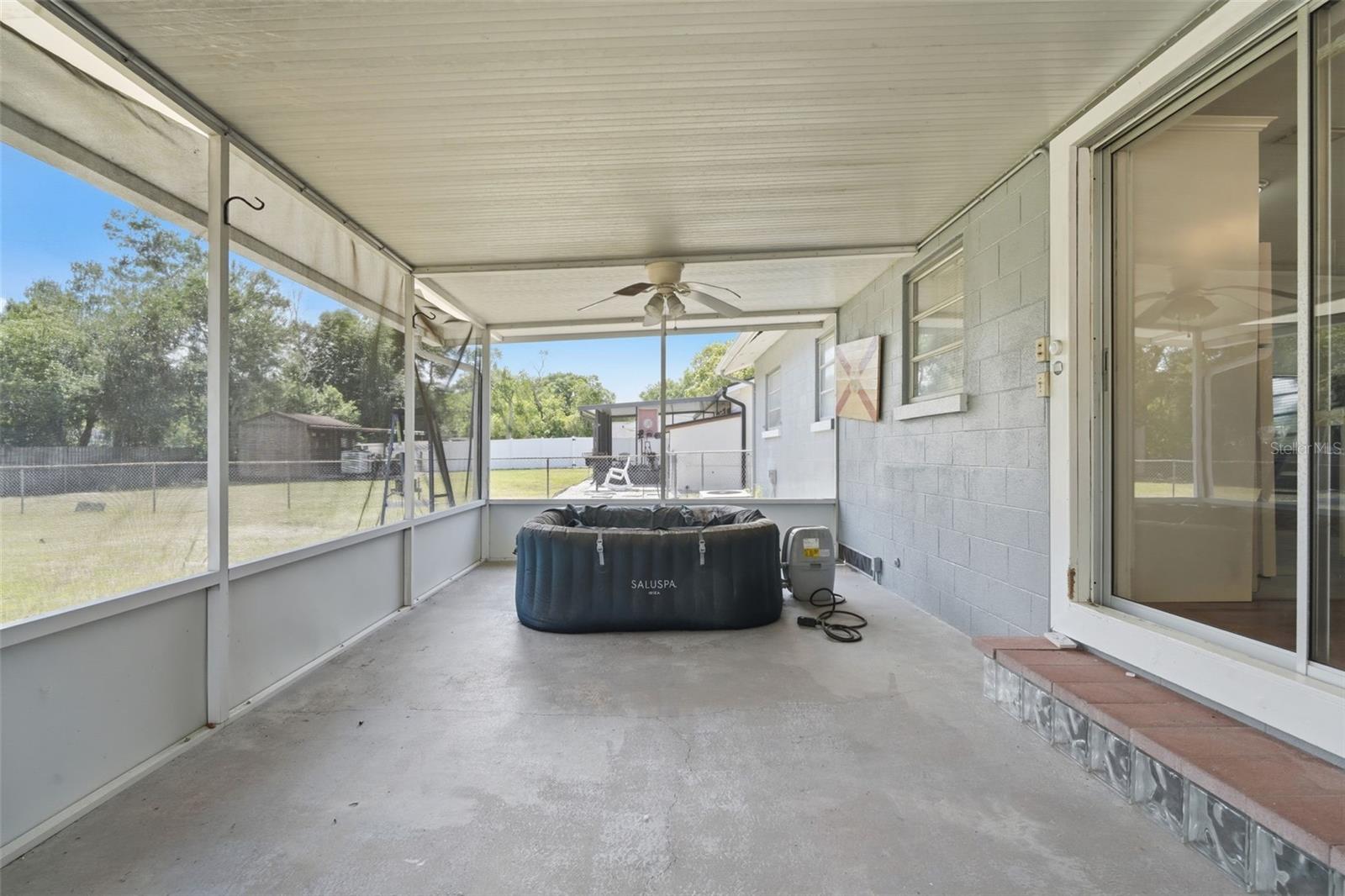 Image 22 of 38 For 65 Community Dr