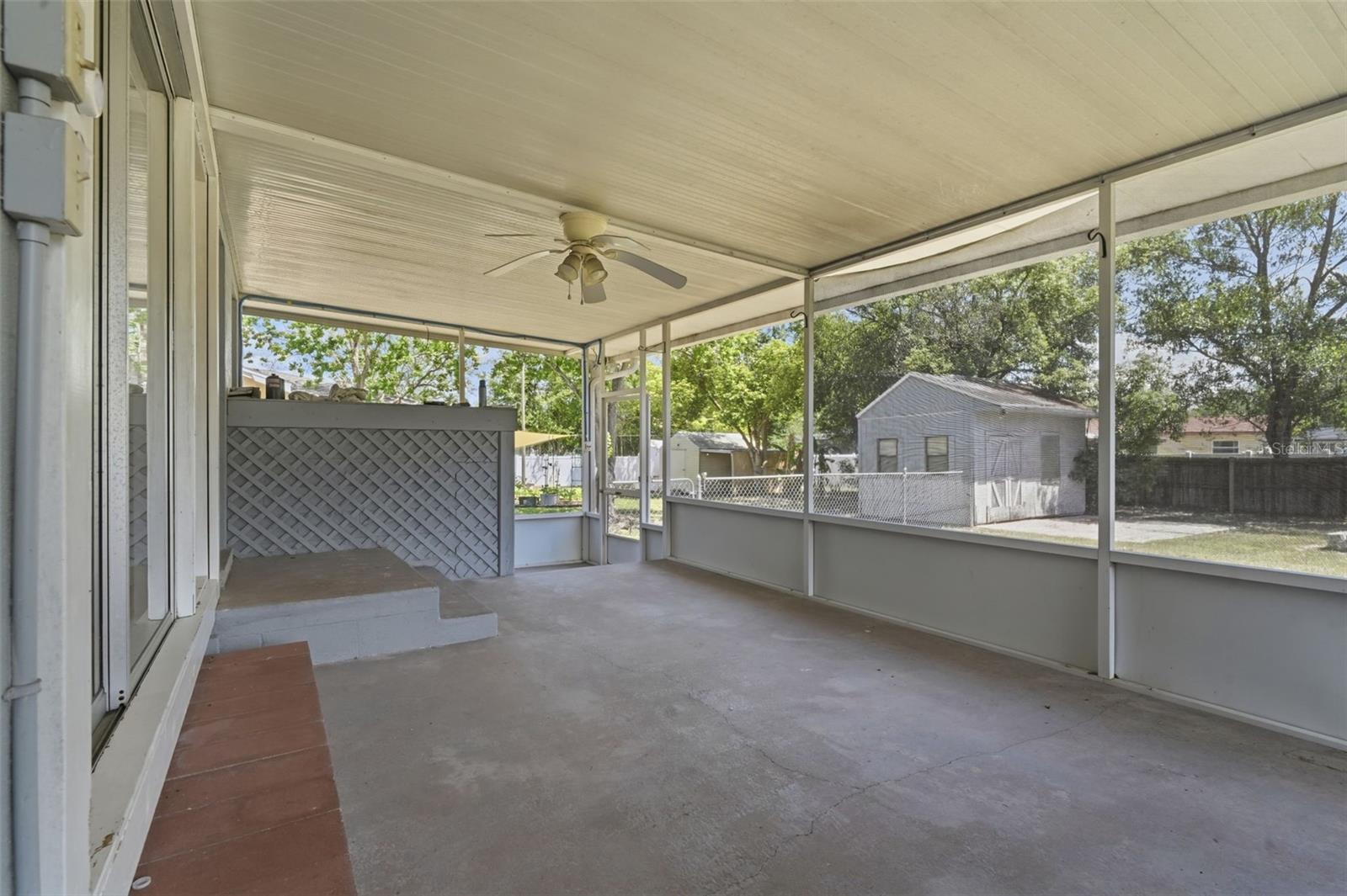 Image 24 of 38 For 65 Community Dr