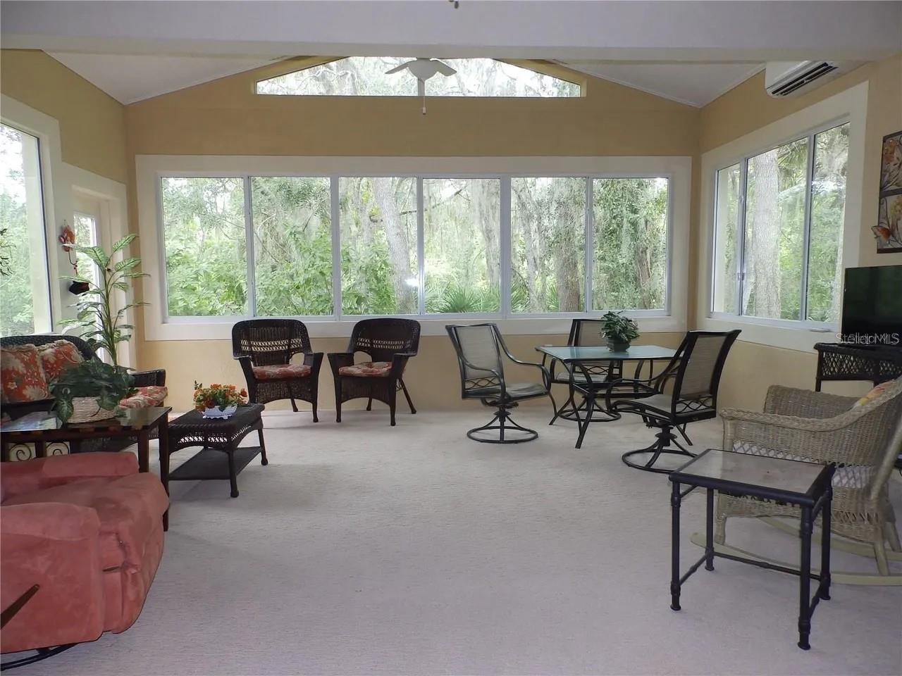 Image 4 of 11 For 107 Heron Point Way