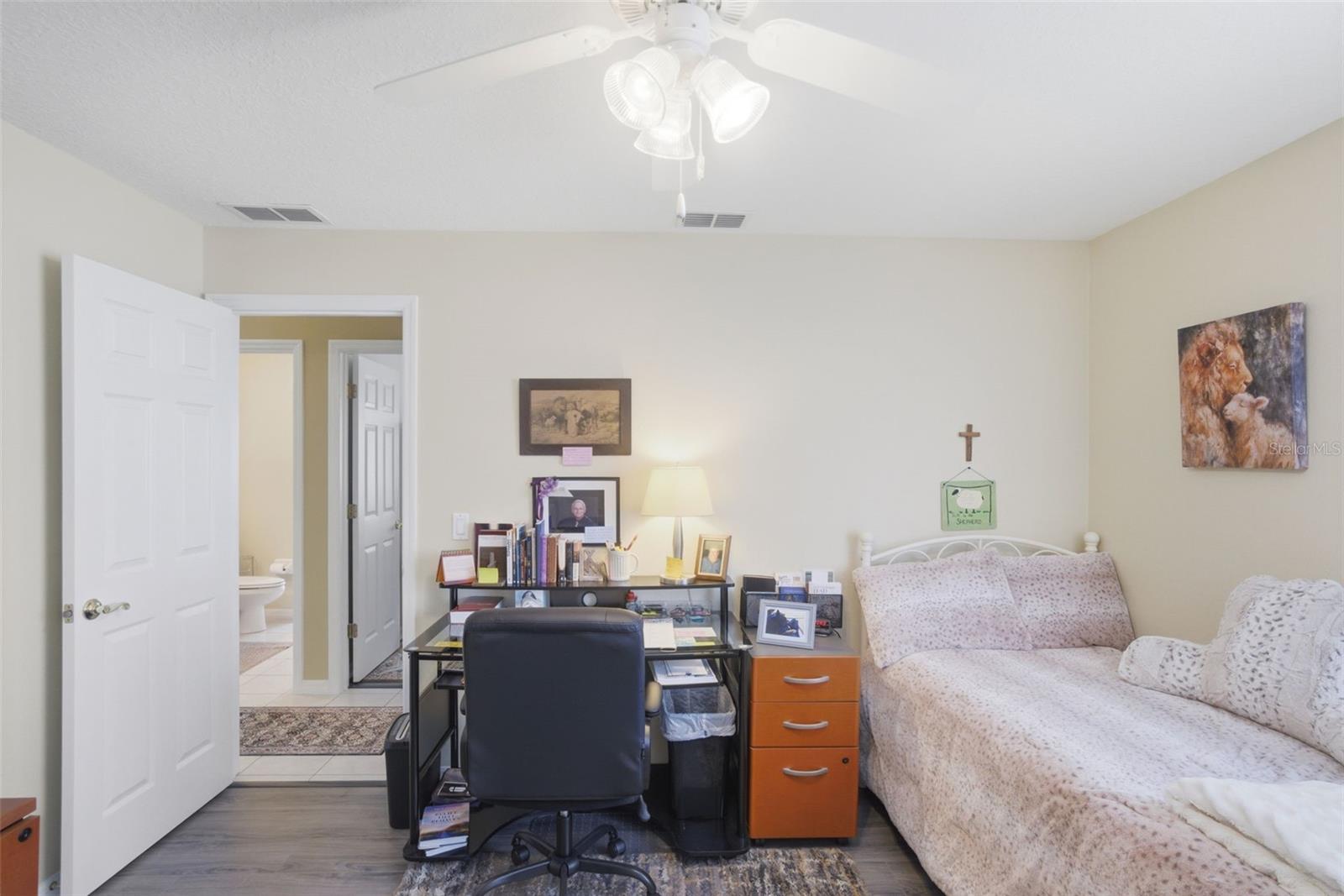 Image 27 of 40 For 1480 Robinwood Drive