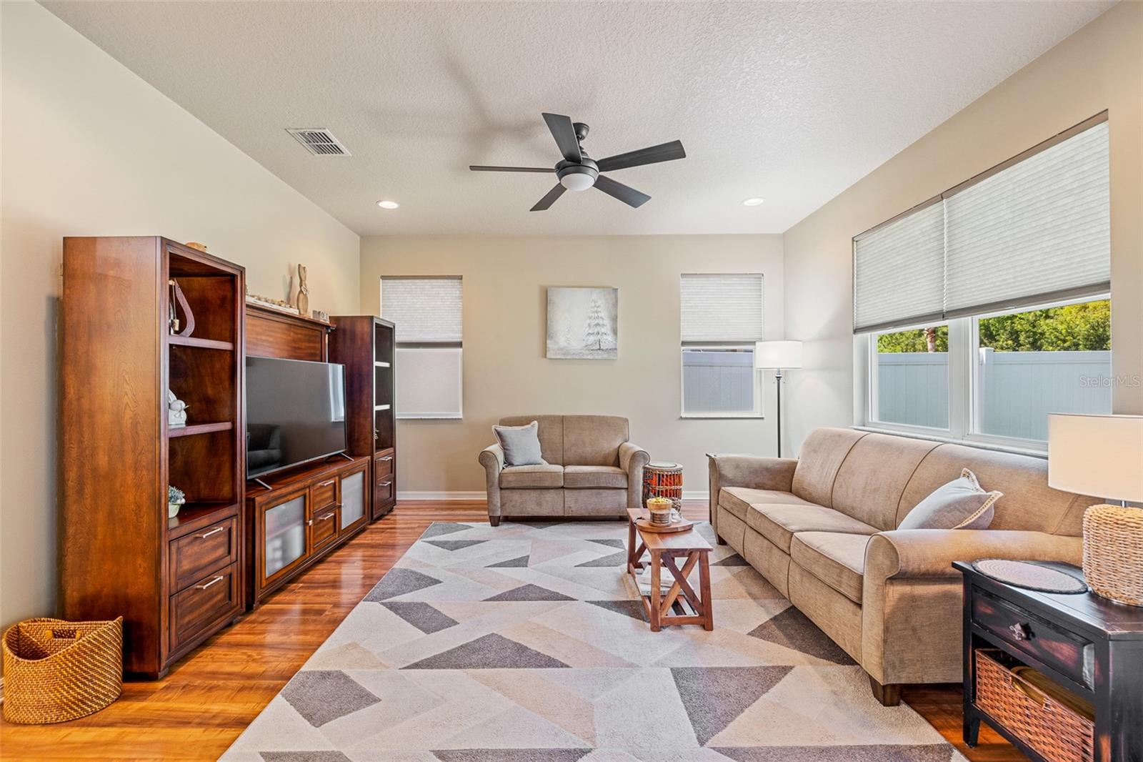 Image 10 of 44 For 1235 Cap Diville Avenue