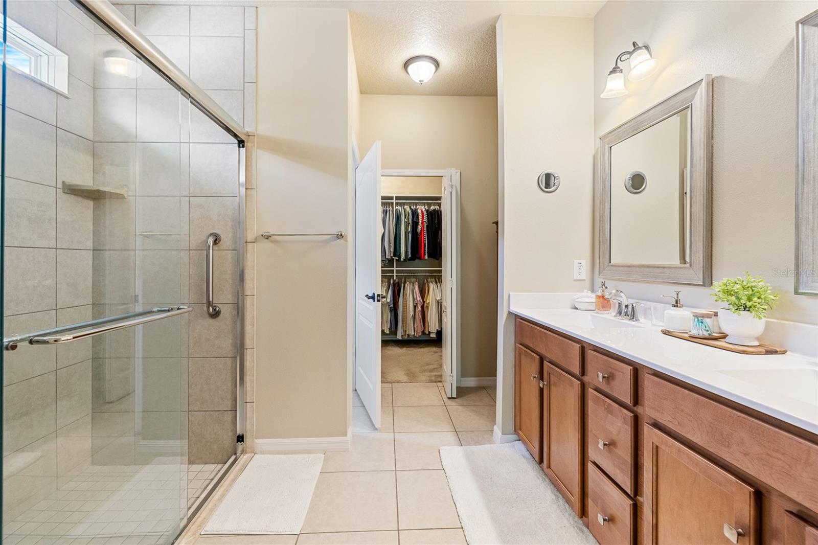 Image 21 of 44 For 1235 Cap Diville Avenue