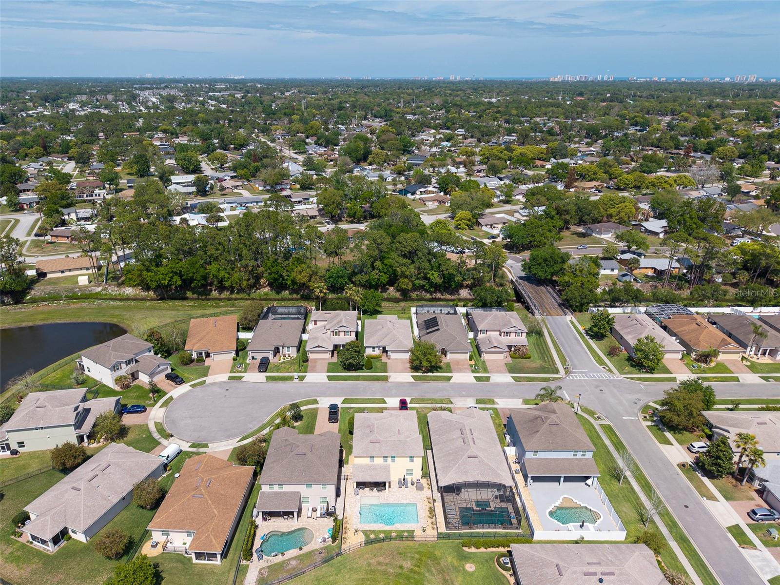 Image 41 of 44 For 1235 Cap Diville Avenue