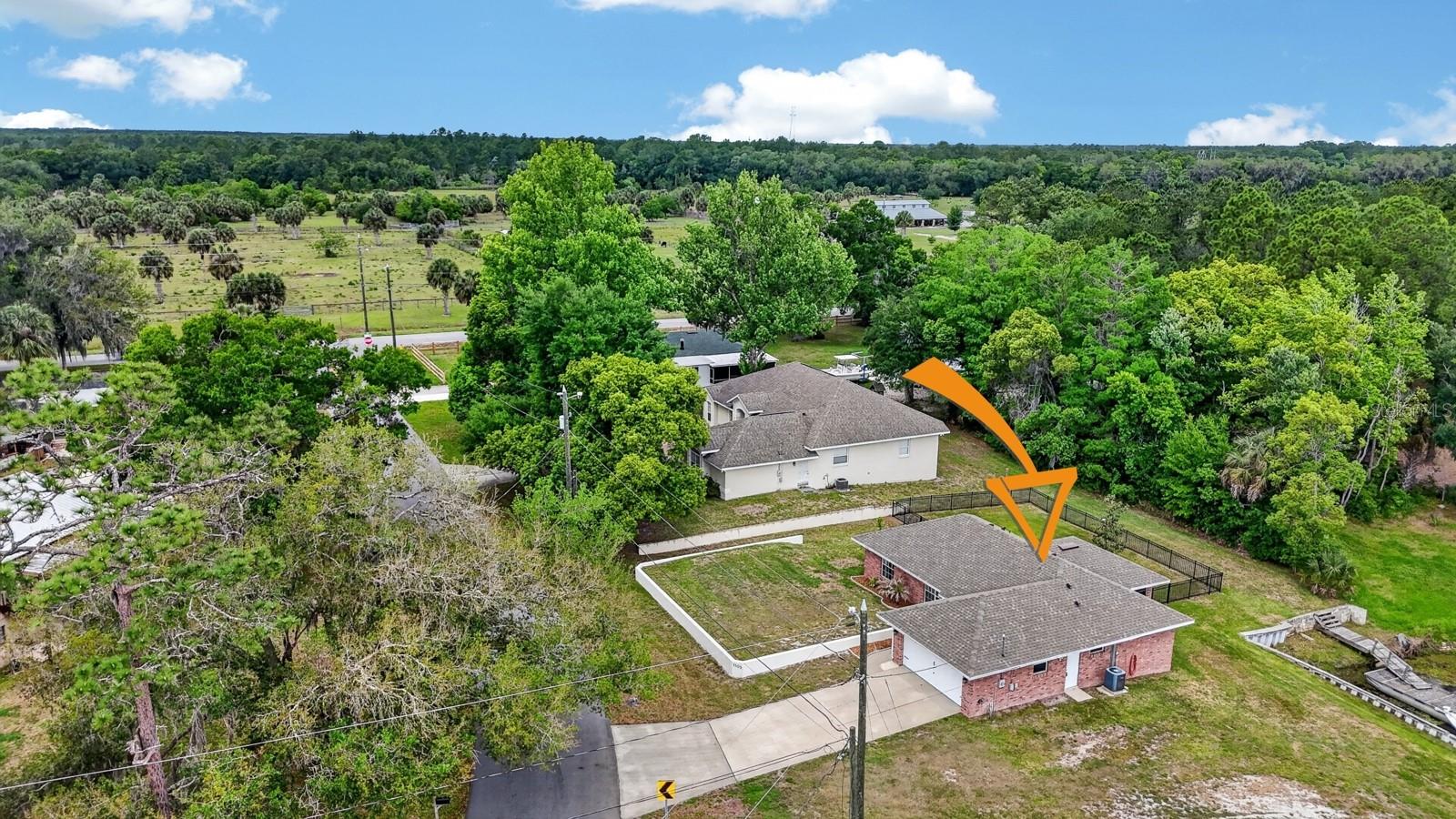 Image 10 of 56 For 1505 Lakeside Drive