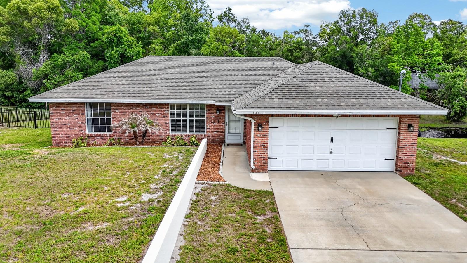 Image 14 of 56 For 1505 Lakeside Drive