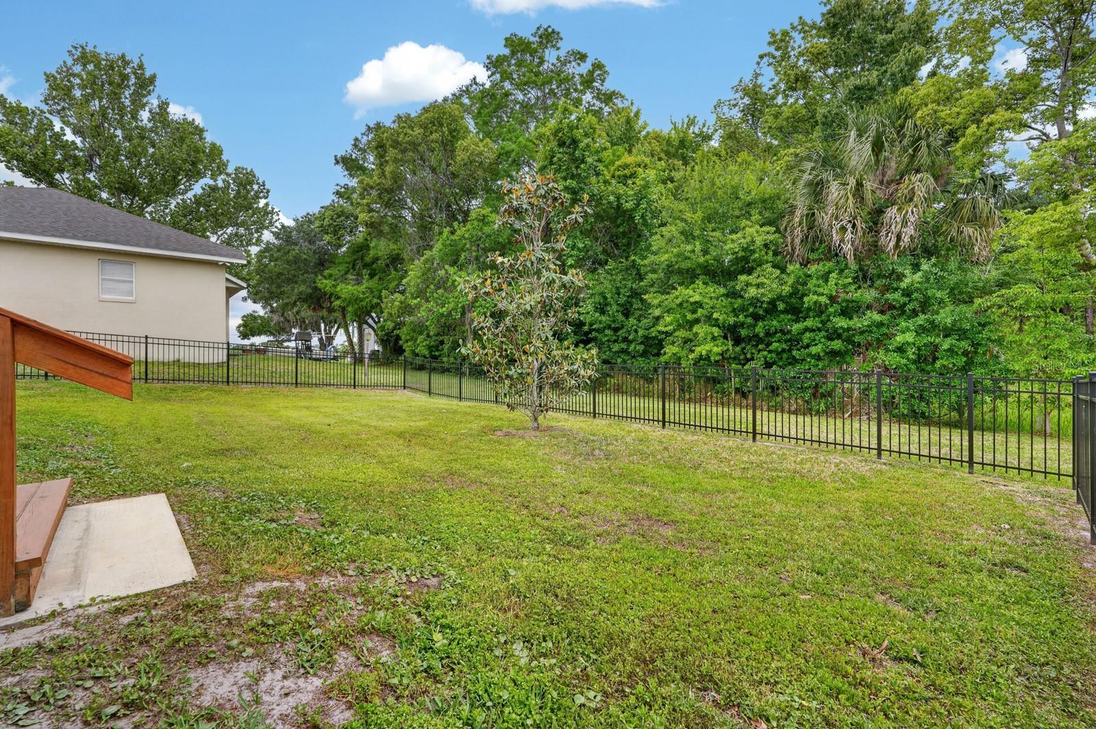 Image 24 of 56 For 1505 Lakeside Drive