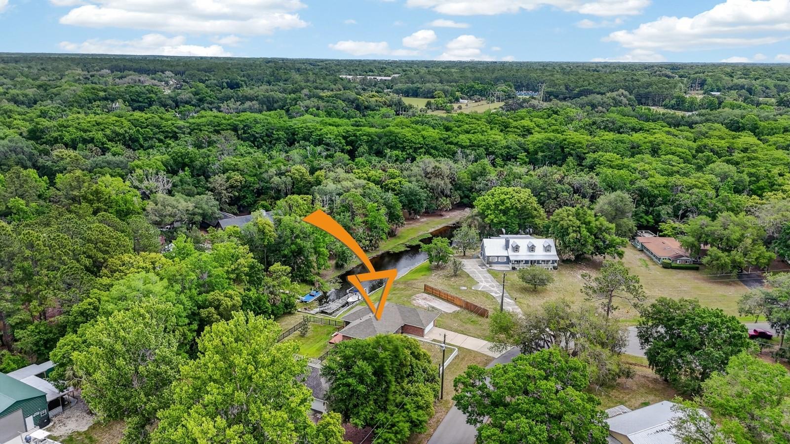 Image 4 of 56 For 1505 Lakeside Drive