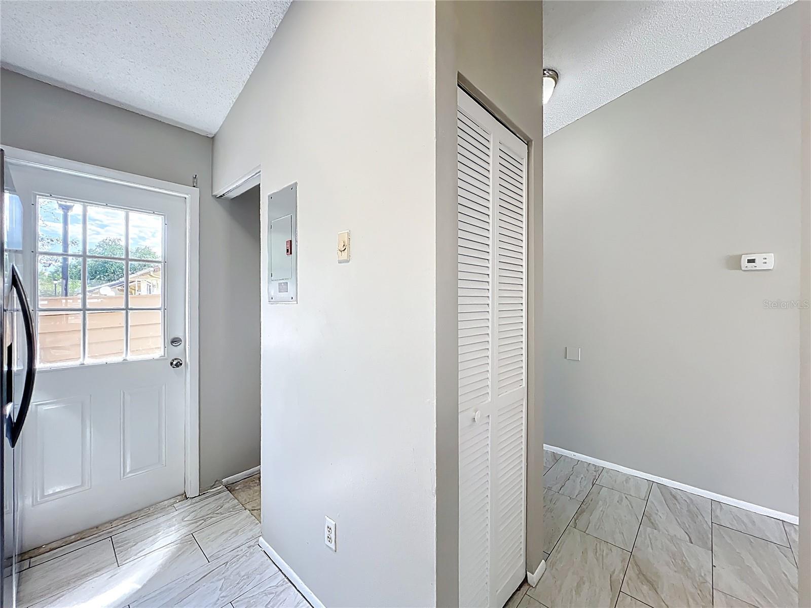 Image 10 of 56 For 12136 Sand Pebble Way