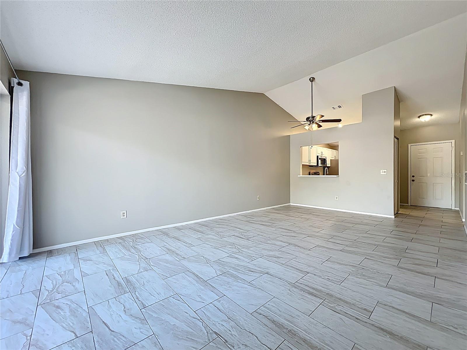 Image 23 of 56 For 12136 Sand Pebble Way