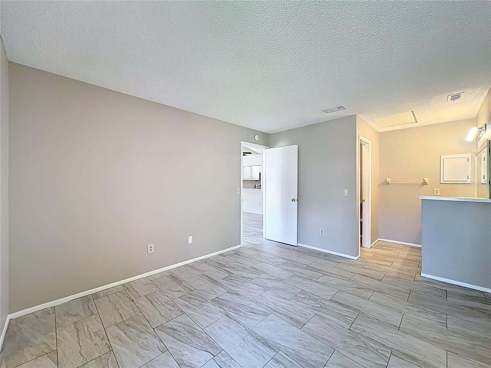 Image 26 of 56 For 12136 Sand Pebble Way