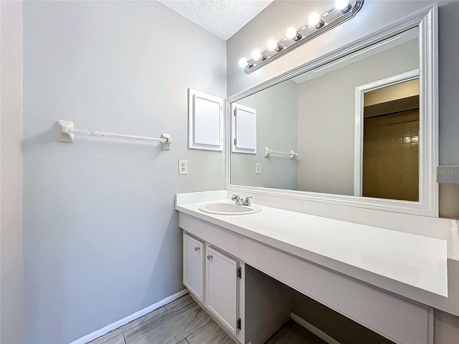 Image 28 of 56 For 12136 Sand Pebble Way