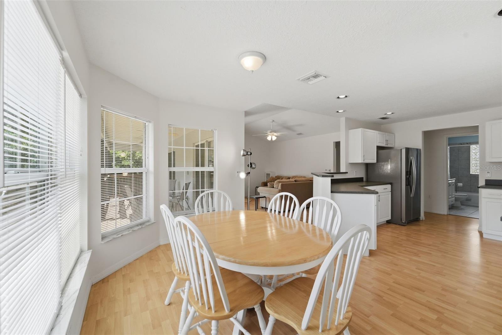 Image 17 of 38 For 393 Dexter Avenue