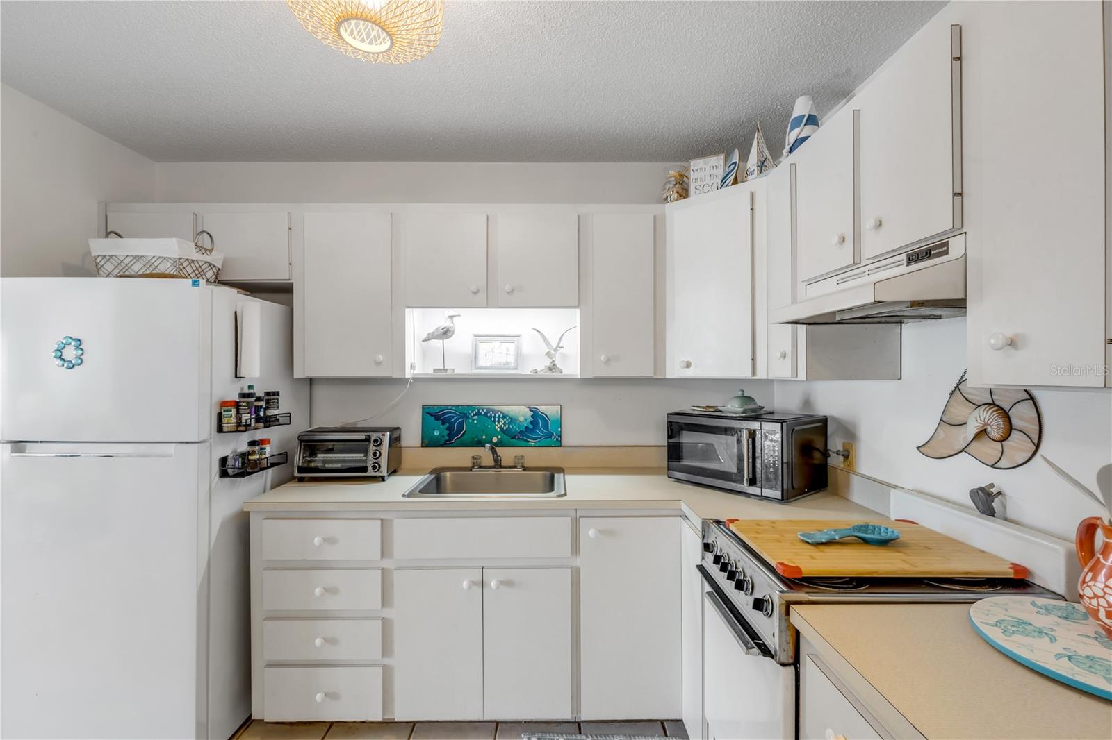 Image 18 of 35 For 541 Peninsula Avenue A19