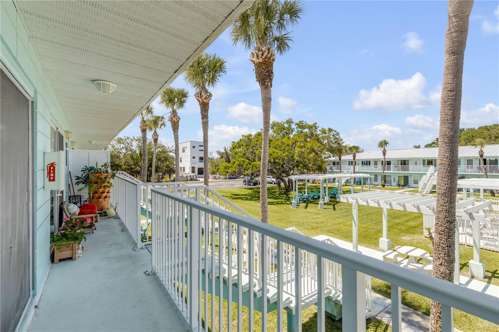 Image 6 of 35 For 541 Peninsula Avenue A19