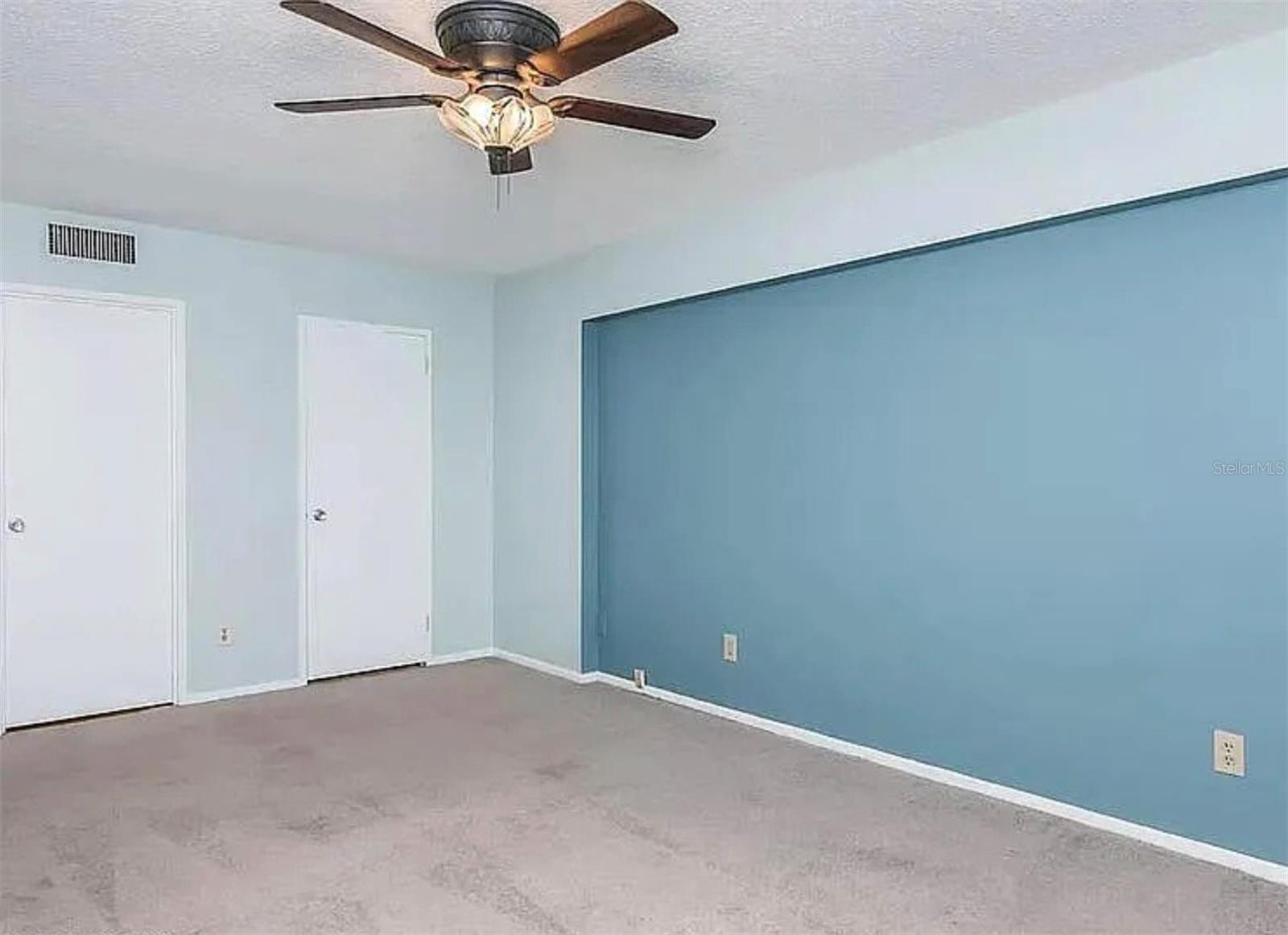 Image 11 of 23 For 1224 Peninsula Drive 415