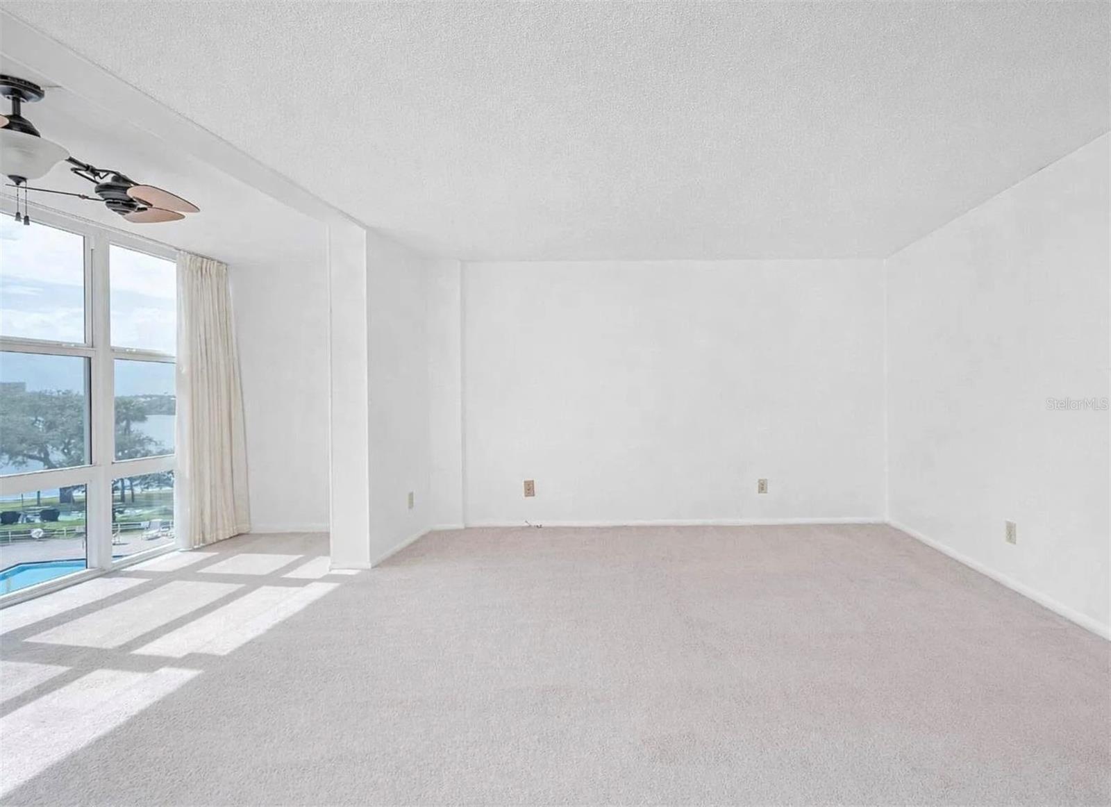 Image 5 of 23 For 1224 Peninsula Drive 415