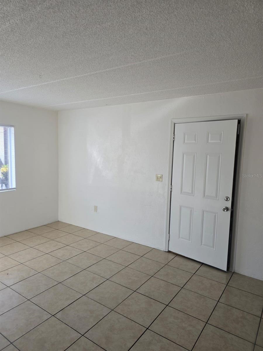 Image 20 of 23 For 1216 Kennedy Road 19