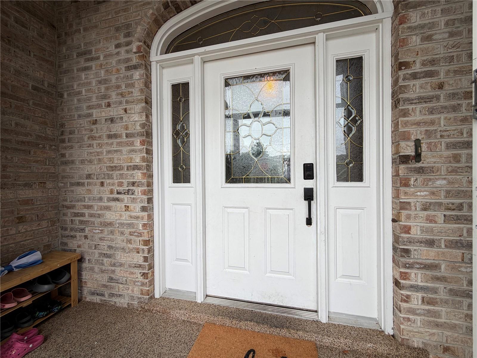 Image 4 of 39 For 51 Fanshawe Lane