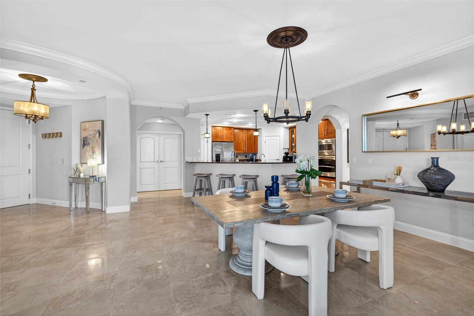Image 10 of 93 For 3703 Atlantic Avenue 204