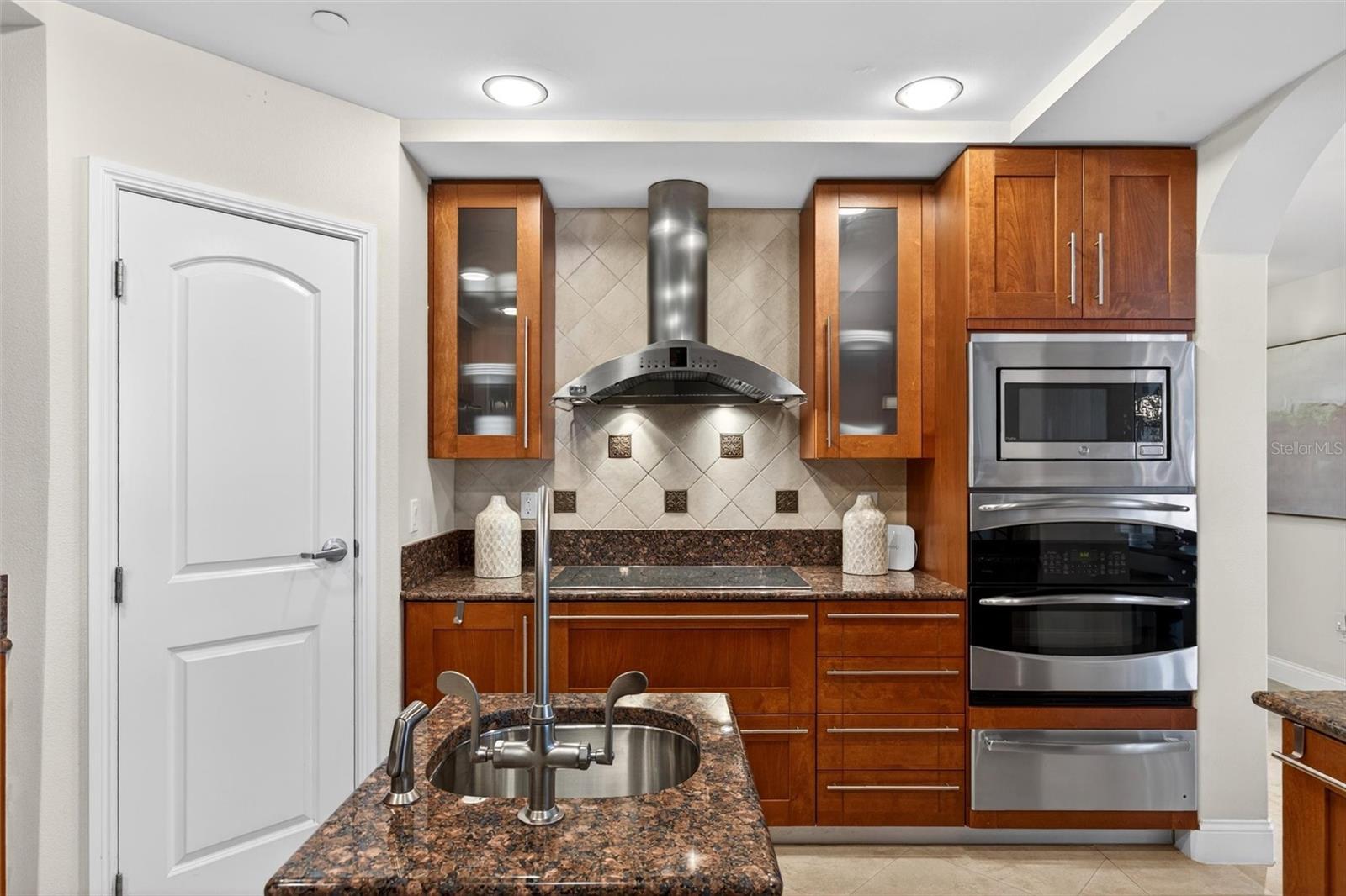 Image 27 of 93 For 3703 Atlantic Avenue 204