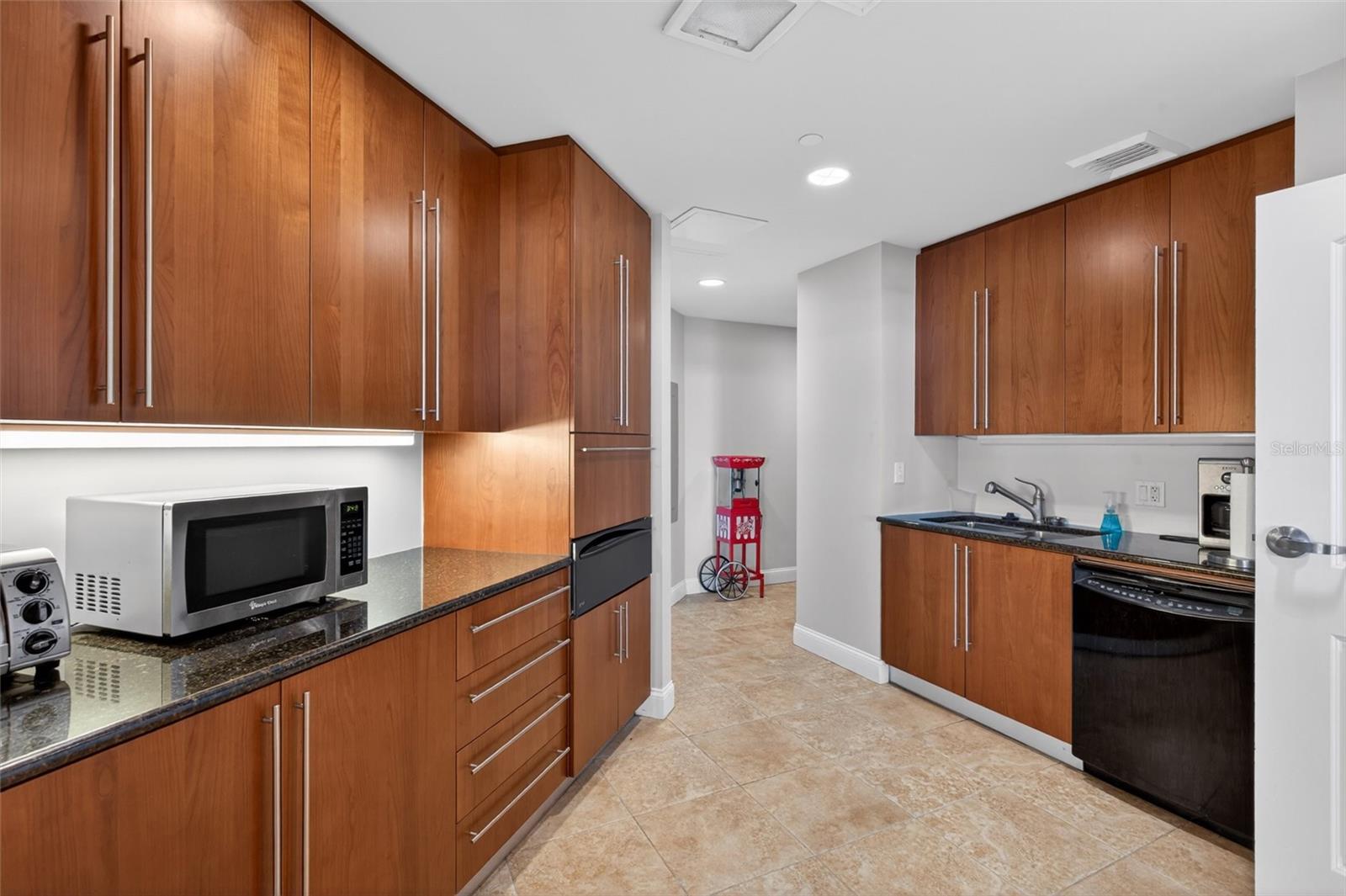 Image 84 of 93 For 3703 Atlantic Avenue 204