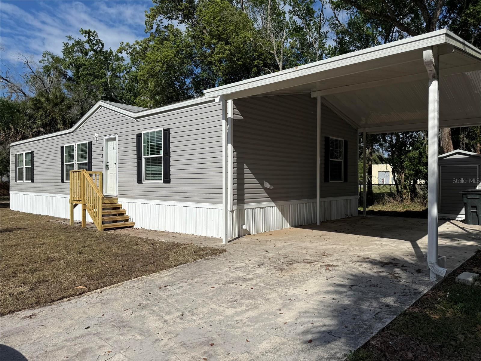 Image 13 of 26 For 781 Bayou Drive