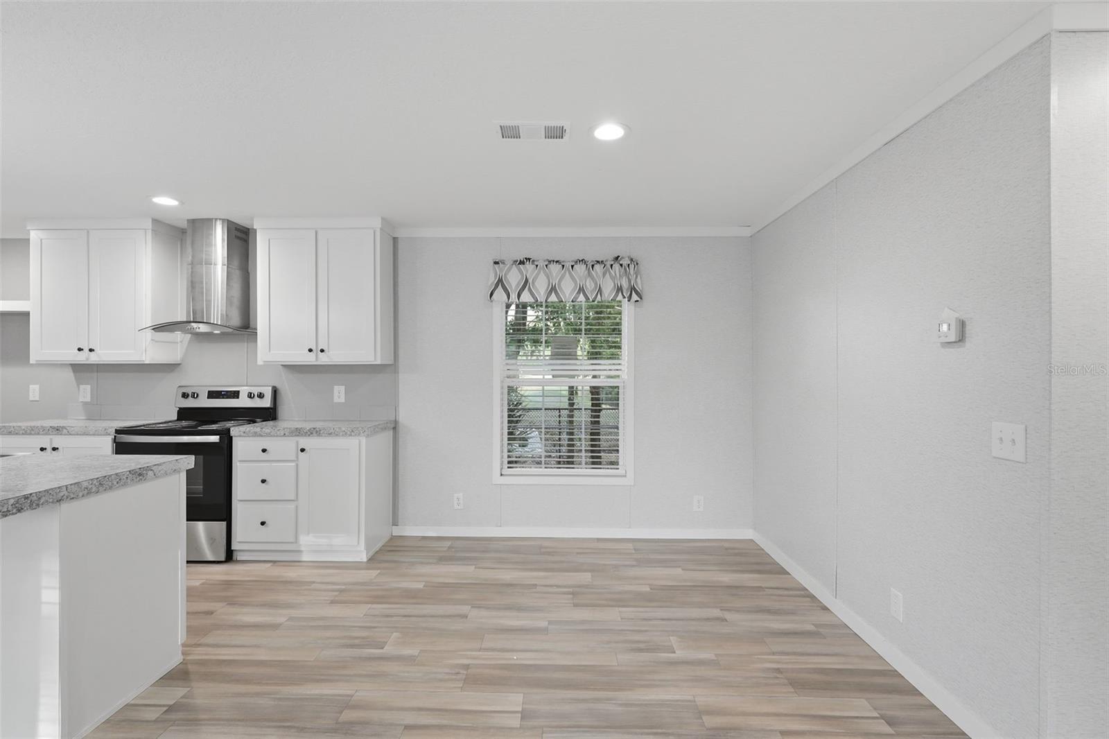 Image 22 of 26 For 781 Bayou Drive