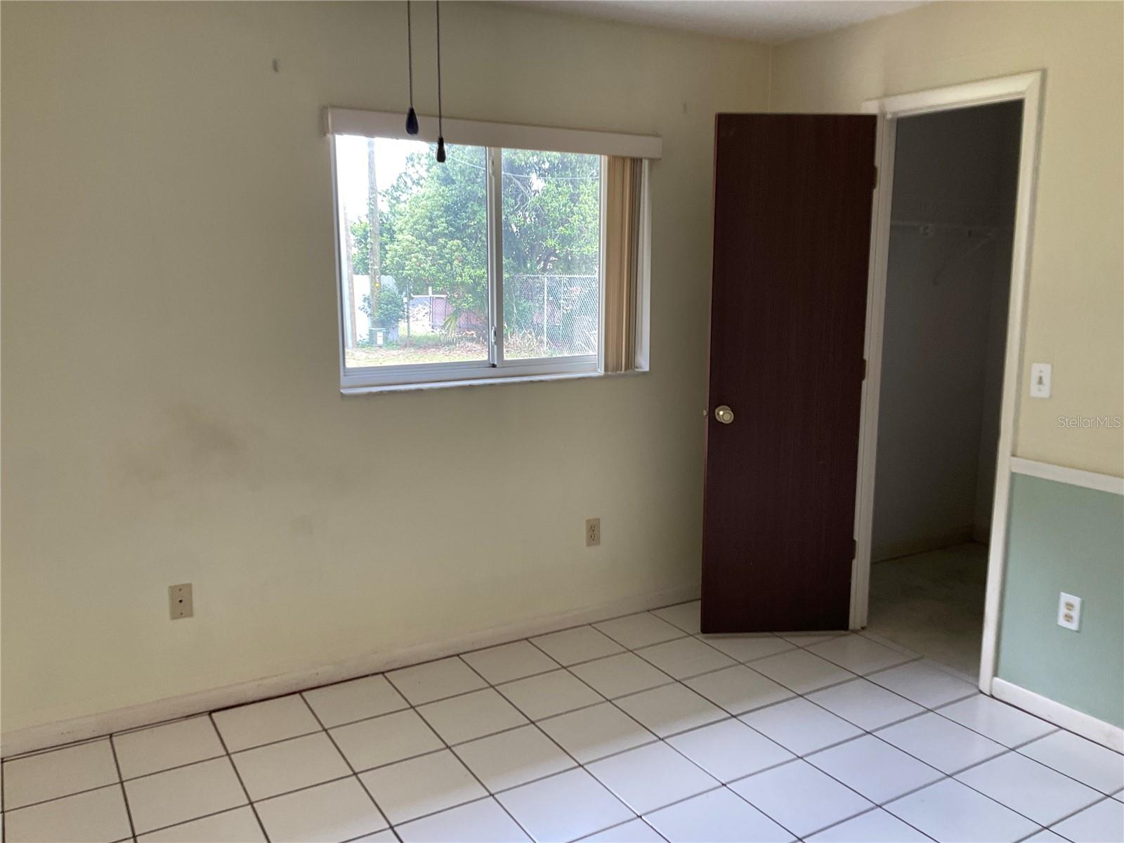 Image 2 of 26 For 1073 Embassy Drive