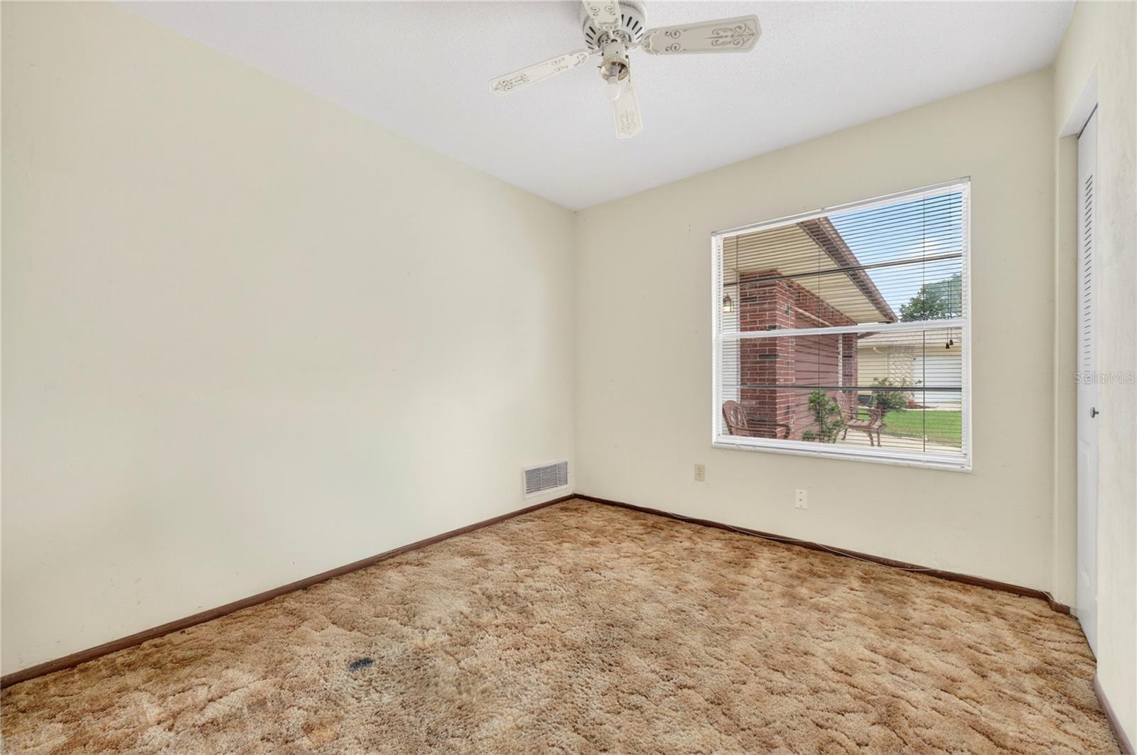 Image 28 of 35 For 1075 Kingswood Way