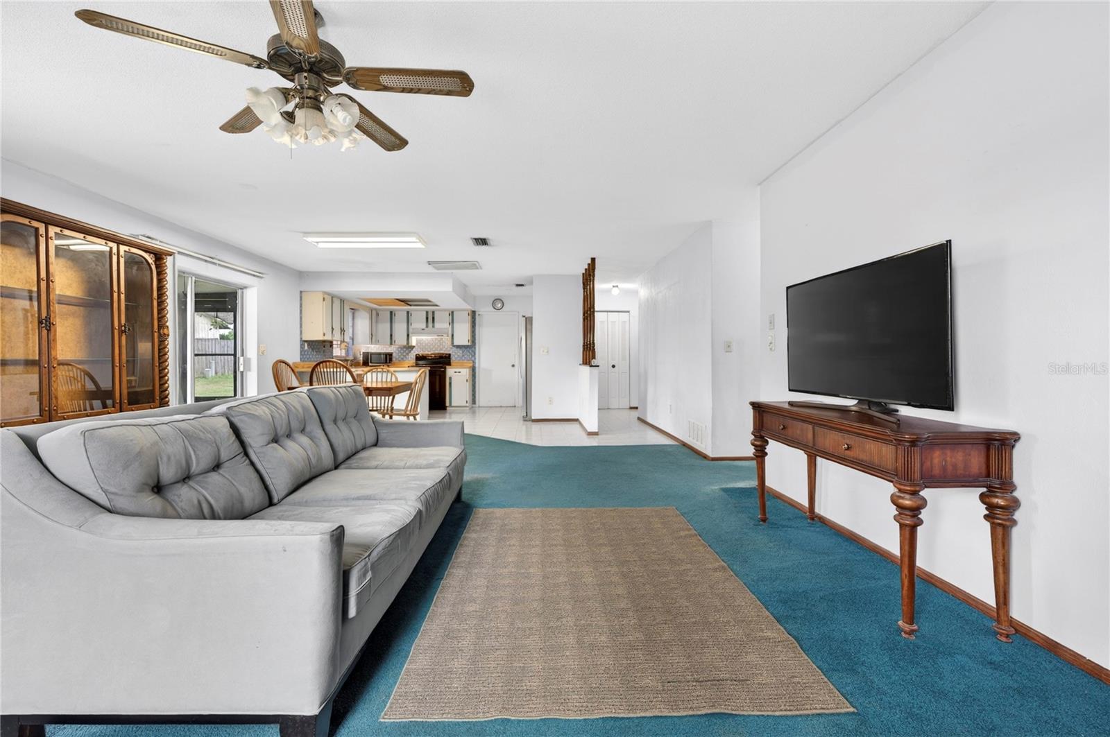 Image 4 of 35 For 1075 Kingswood Way