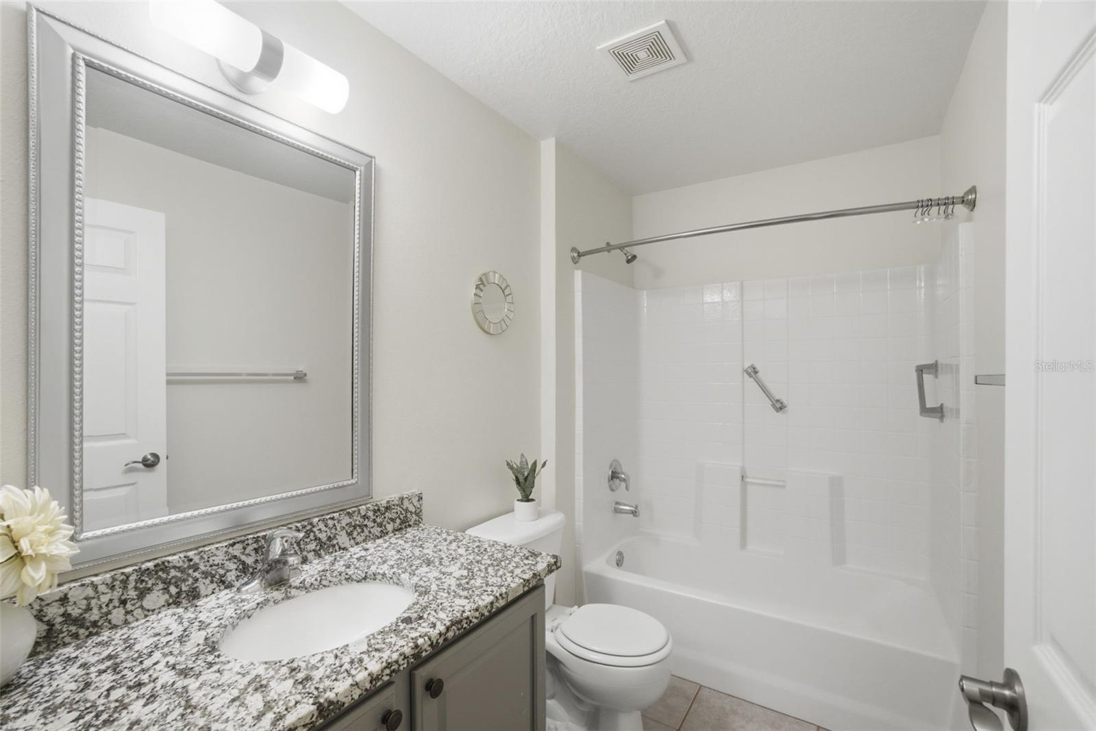 Image 15 of 34 For 553 Maidenhair Court