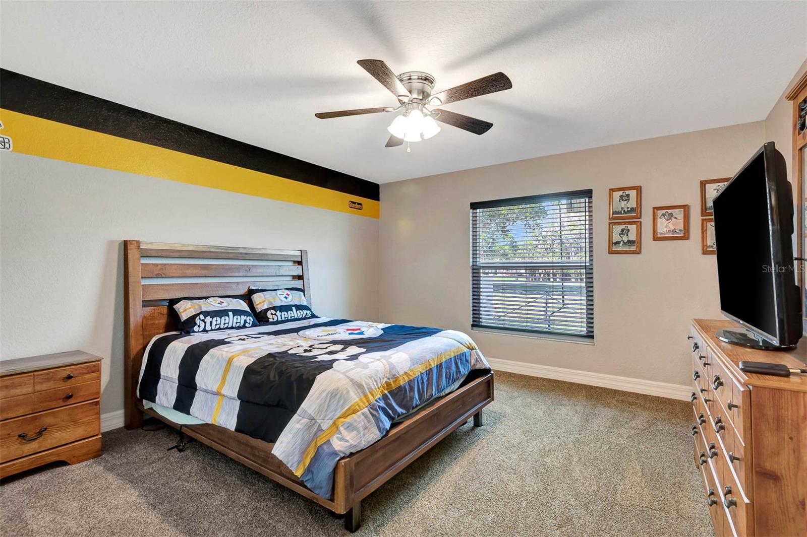 Image 25 of 52 For 5479 Saint Regis Way