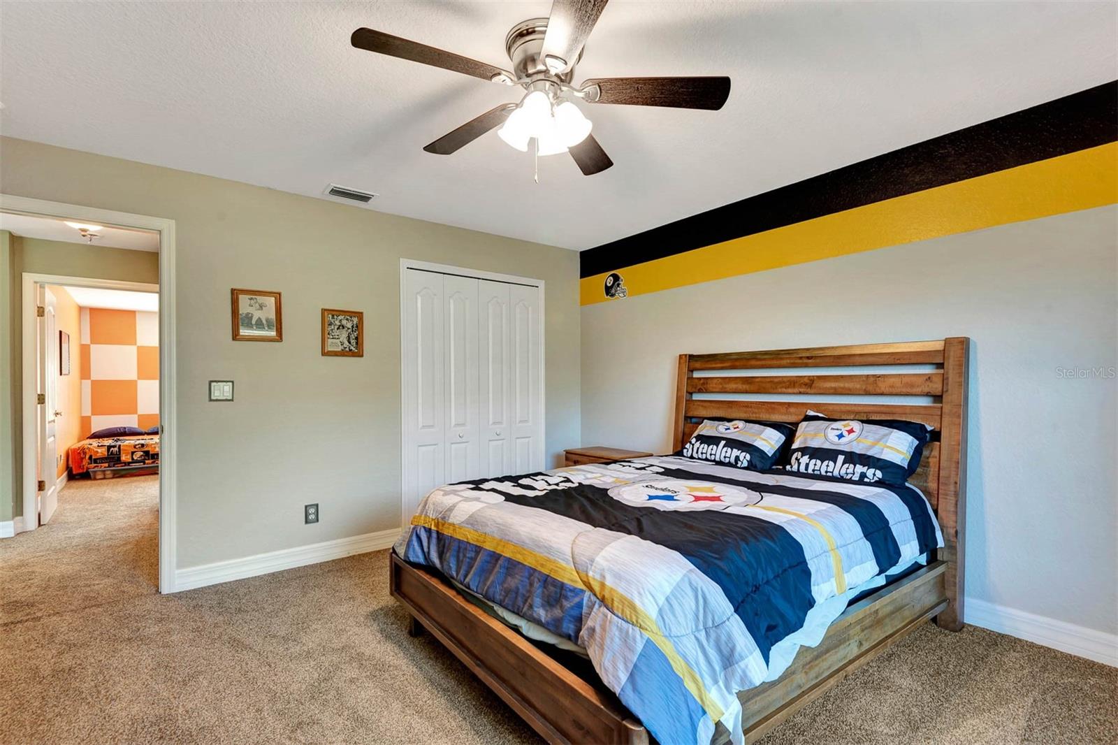 Image 26 of 52 For 5479 Saint Regis Way