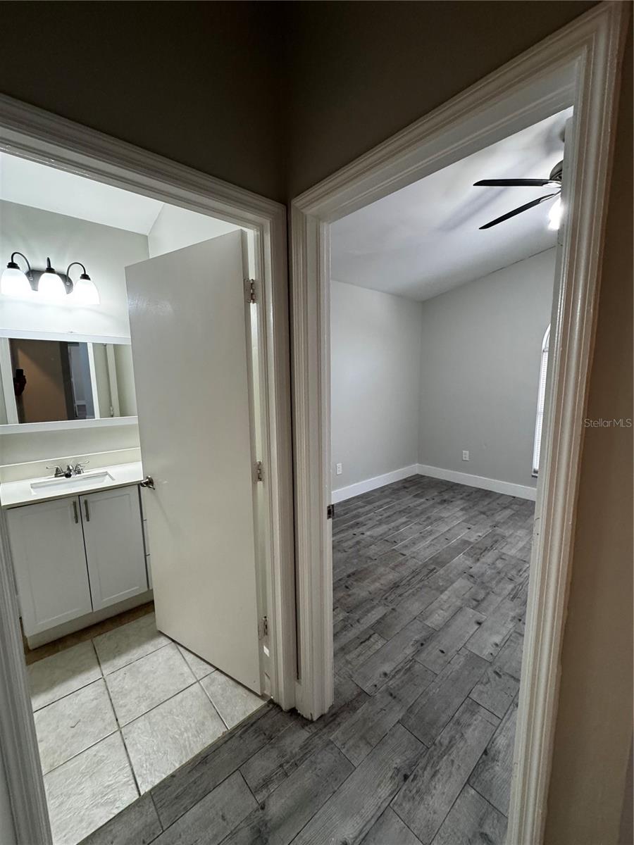 Image 9 of 18 For 1645 17th Street Sw