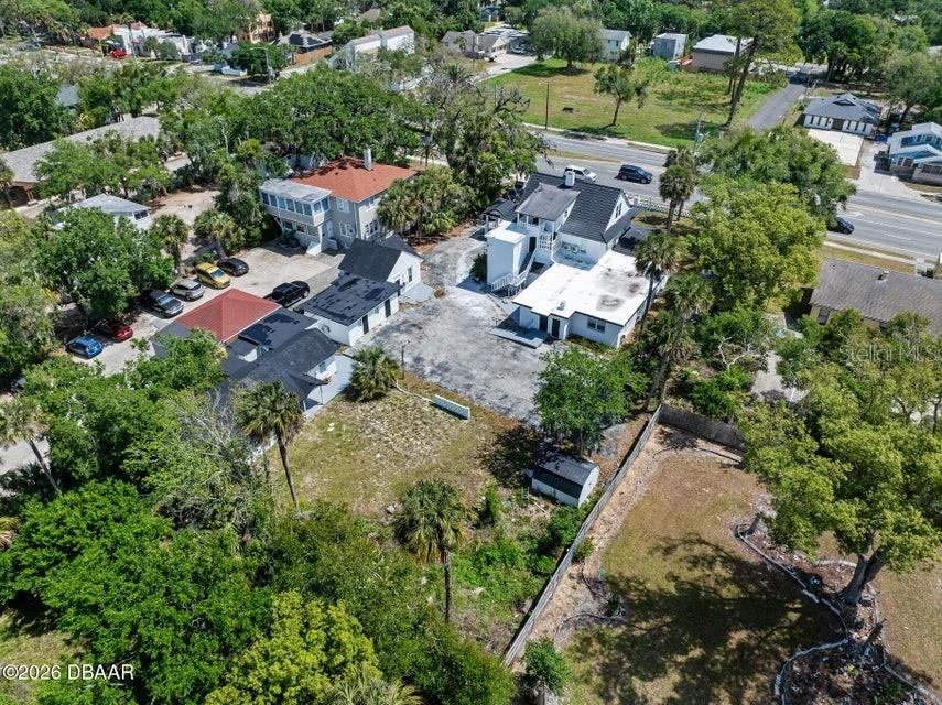 Image 18 of 72 For 934 Ridgewood Avenue