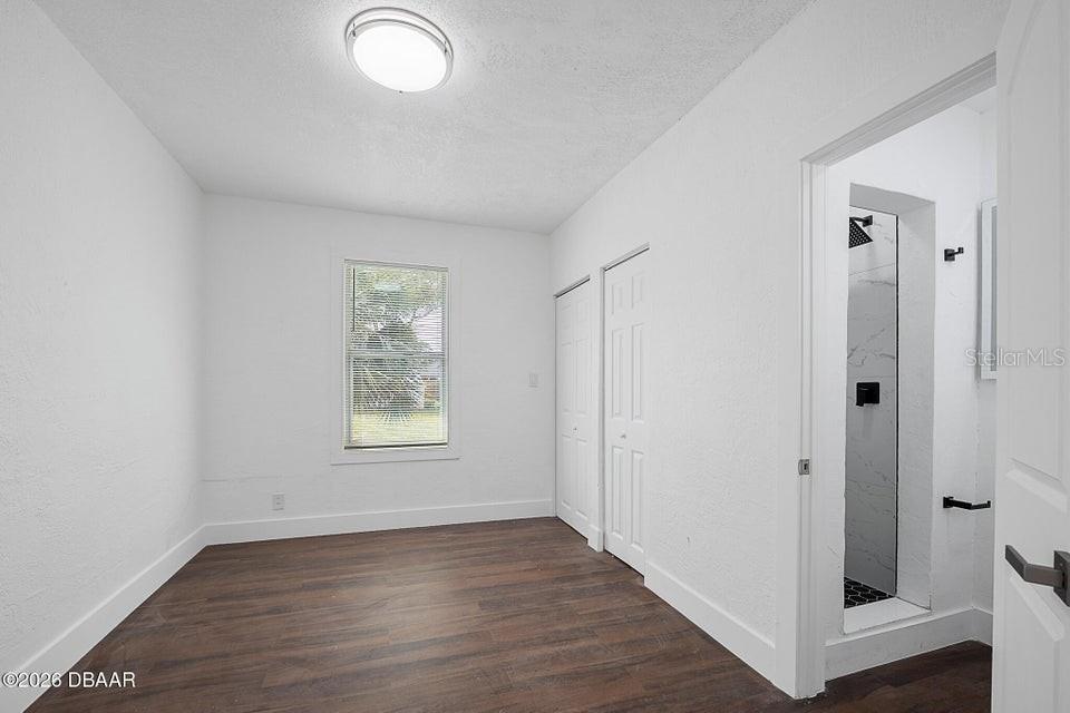 Image 57 of 72 For 934 Ridgewood Avenue