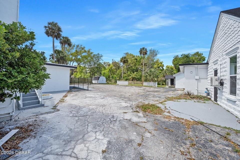 Image 70 of 72 For 934 Ridgewood Avenue