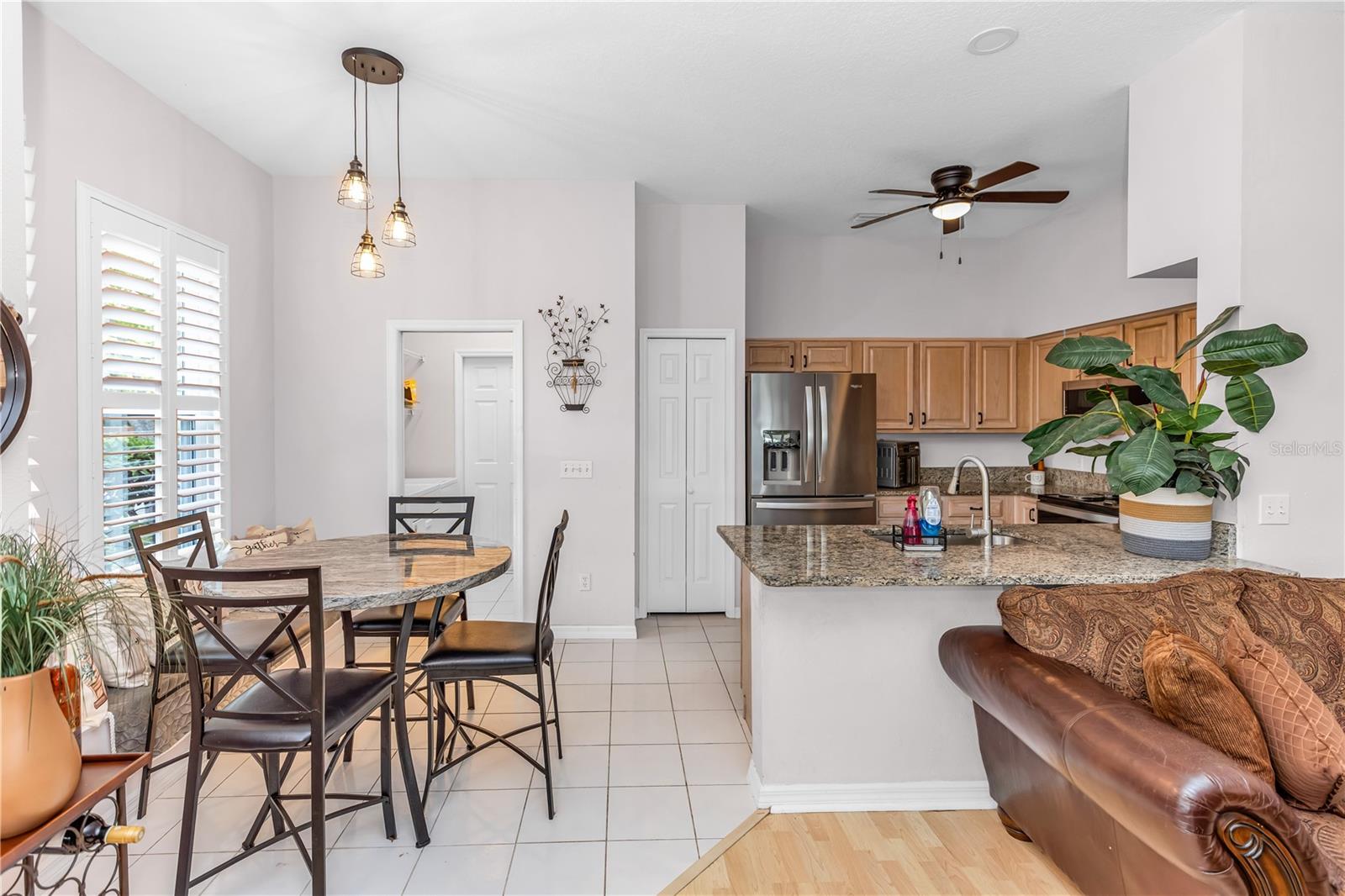 Image 7 of 37 For 414 Fairlane Drive