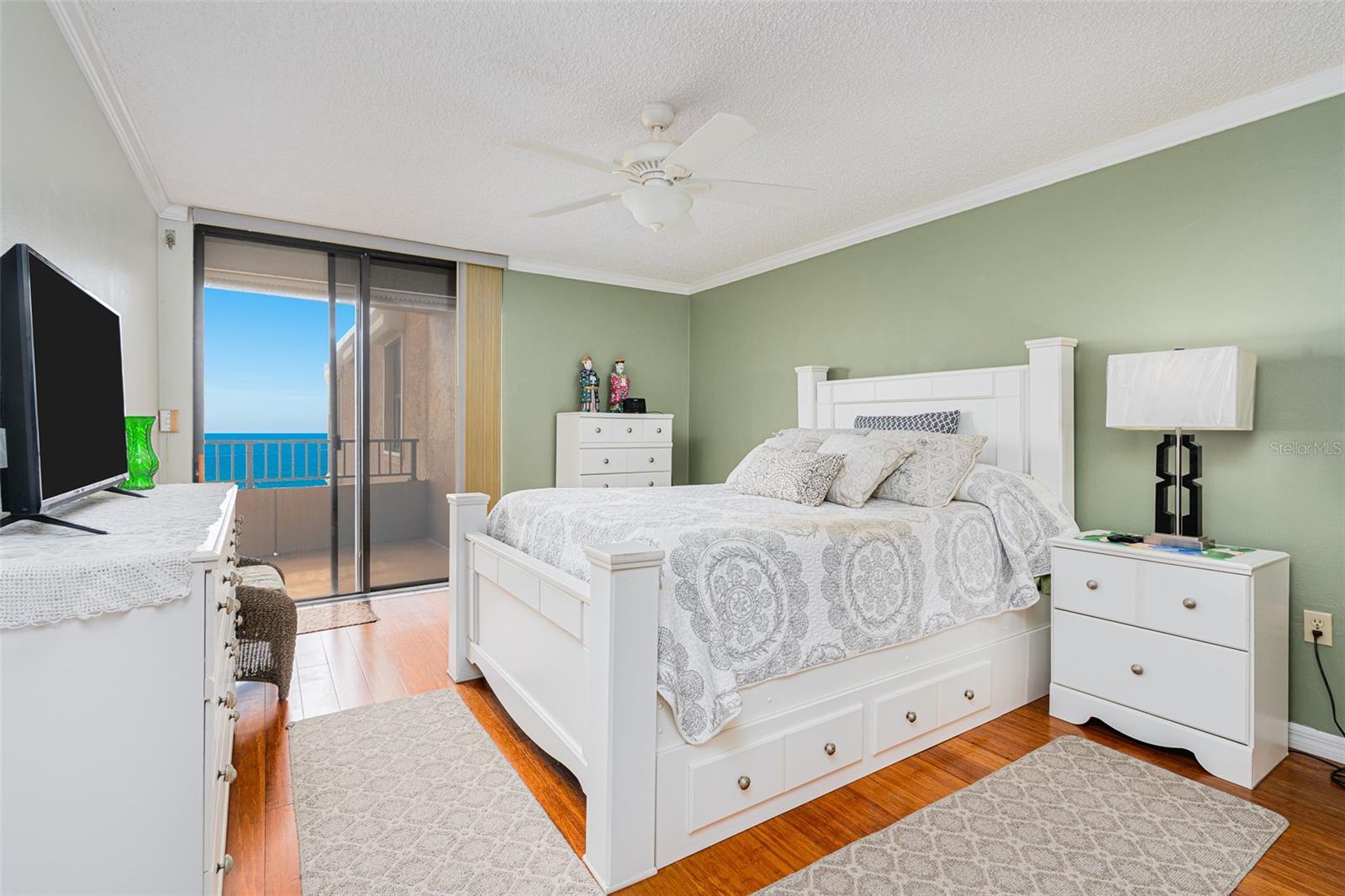 Image 15 of 29 For 3360 Ocean Shore Boulevard 5060