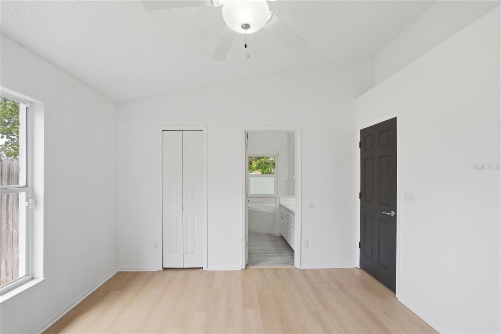 Image 19 of 33 For 2308 Donegan Place