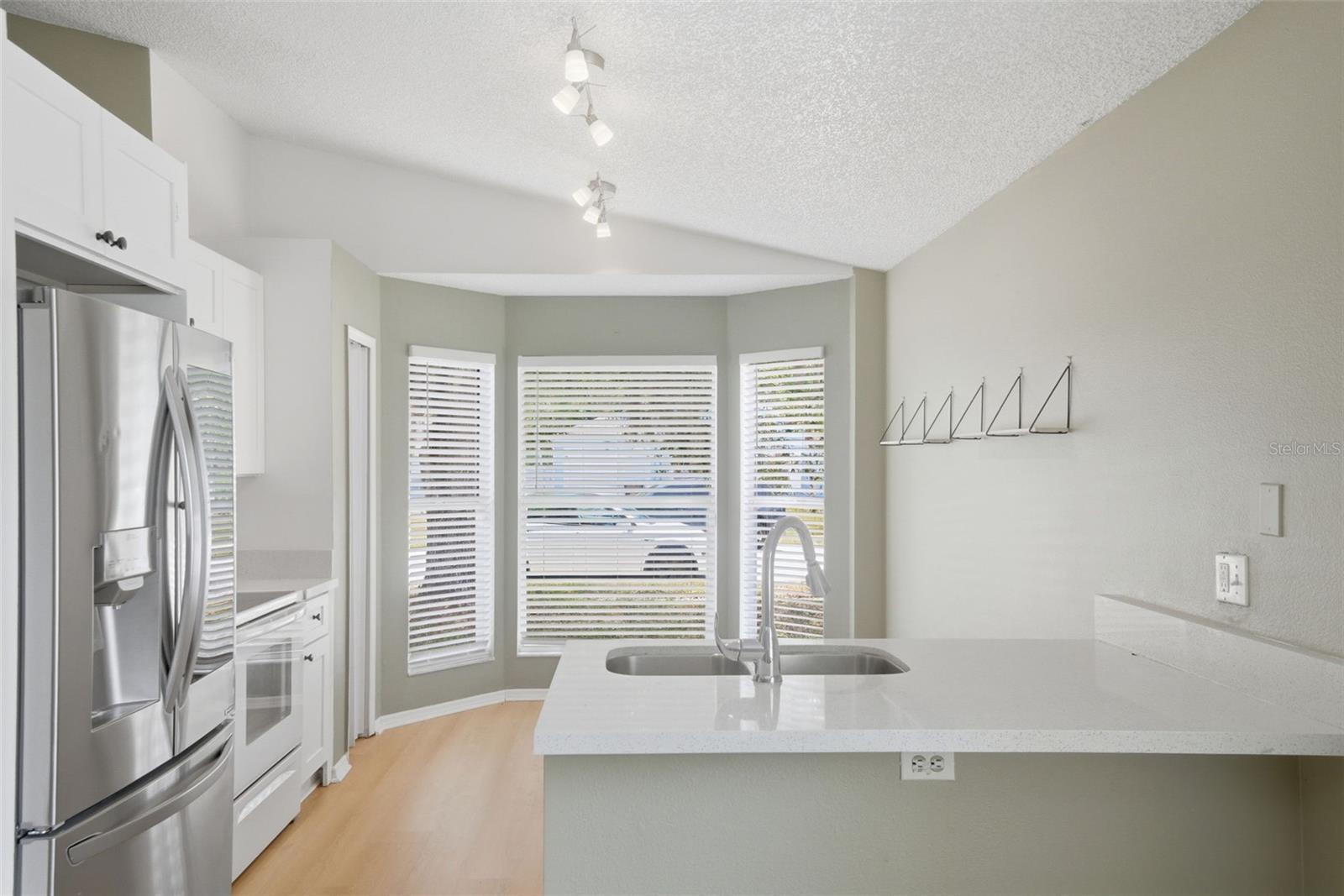 Image 6 of 33 For 2308 Donegan Place