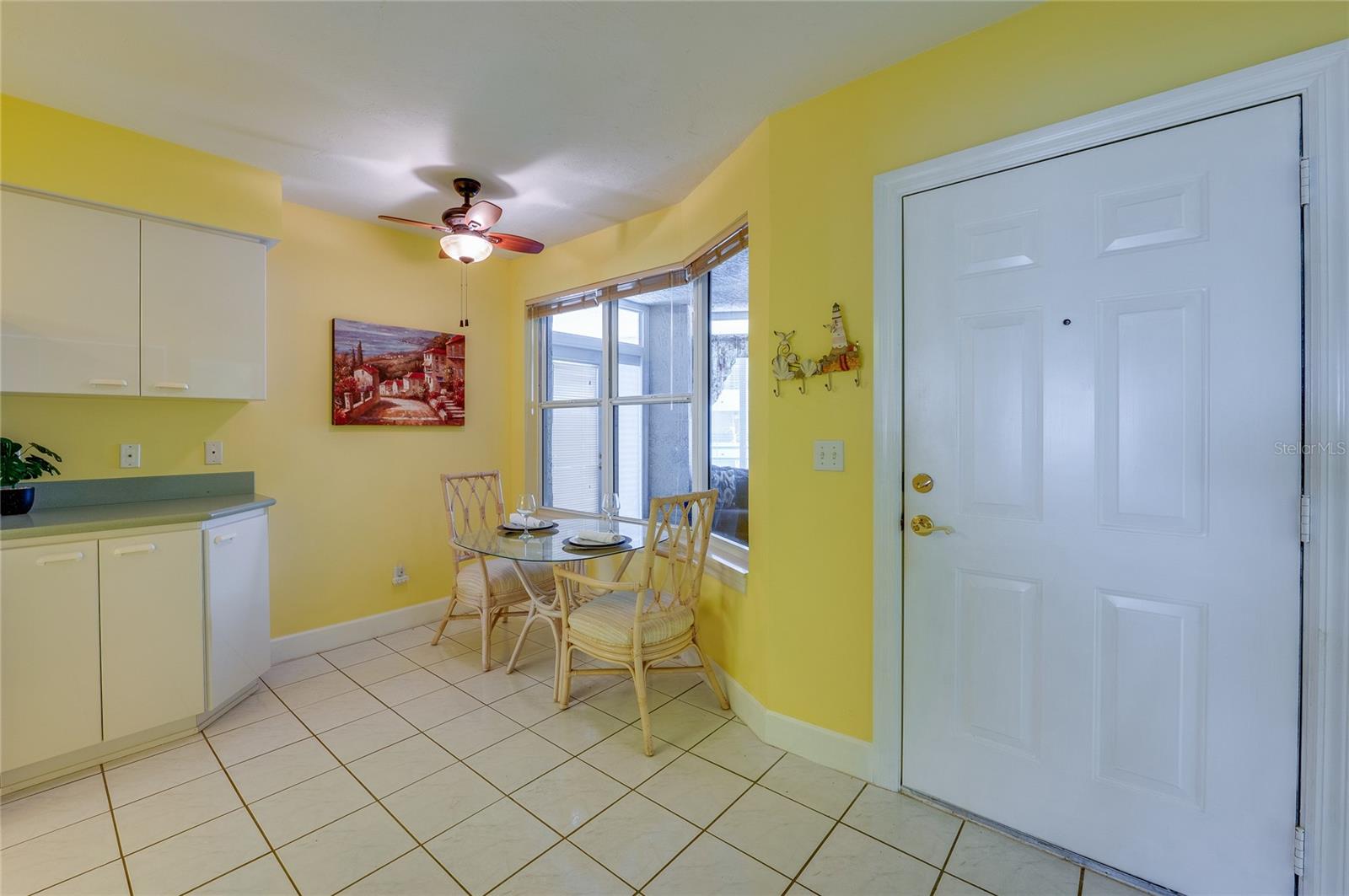 Image 11 of 46 For 4575 Atlantic Avenue 6101