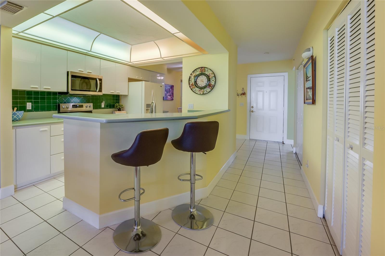 Image 15 of 46 For 4575 Atlantic Avenue 6101
