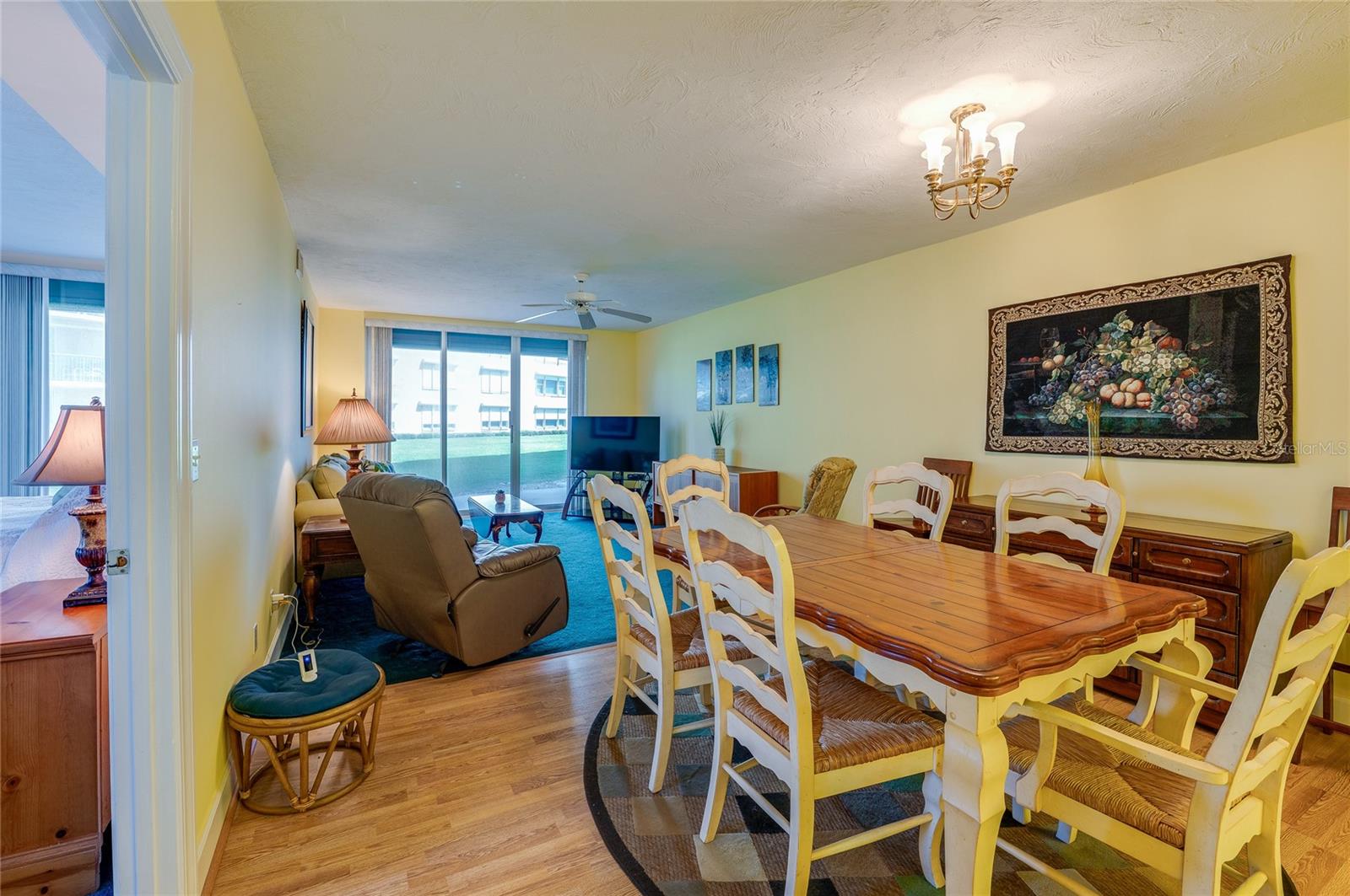 Image 16 of 46 For 4575 Atlantic Avenue 6101